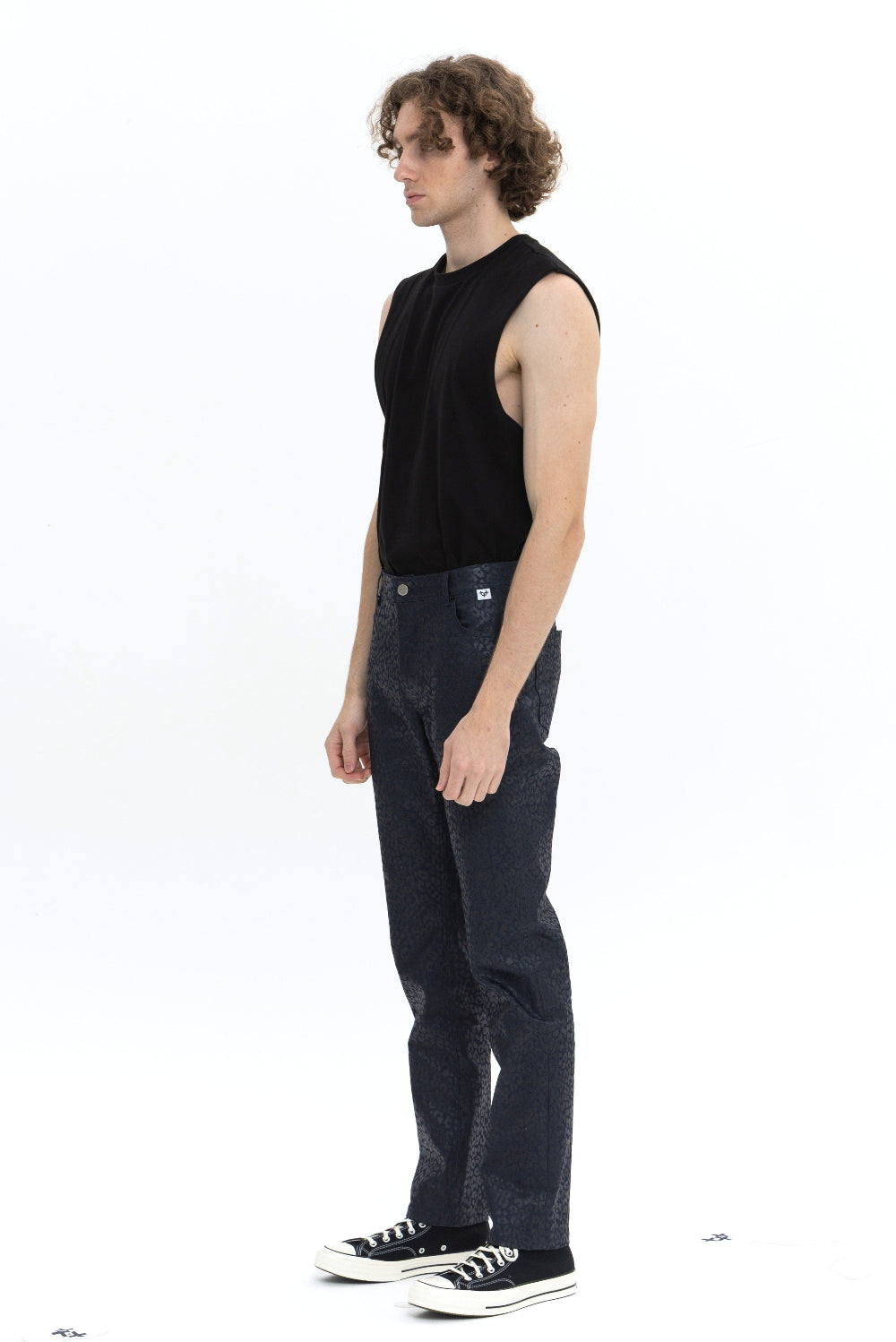 LEOPARD SLIM STRAIGHT PANTS 레오파드 슬림 스트레이트 팬츠