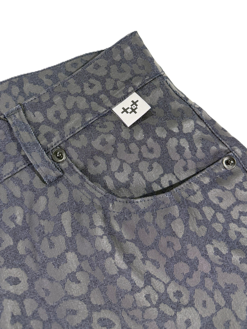 LEOPARD SLIM STRAIGHT PANTS 레오파드 슬림 스트레이트 팬츠