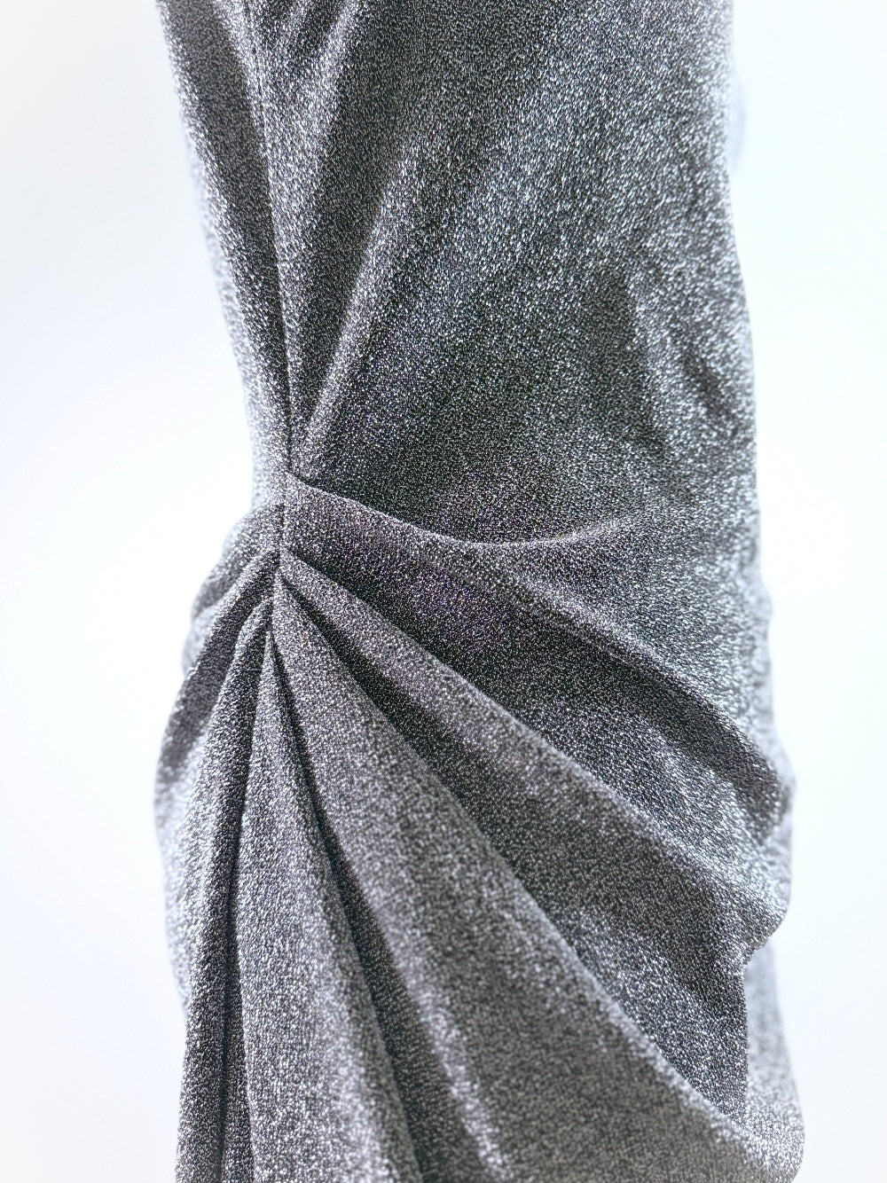 LONG PEARL DRAPE DRESS SILVER 롱 펄 드레이프 드레스 실버