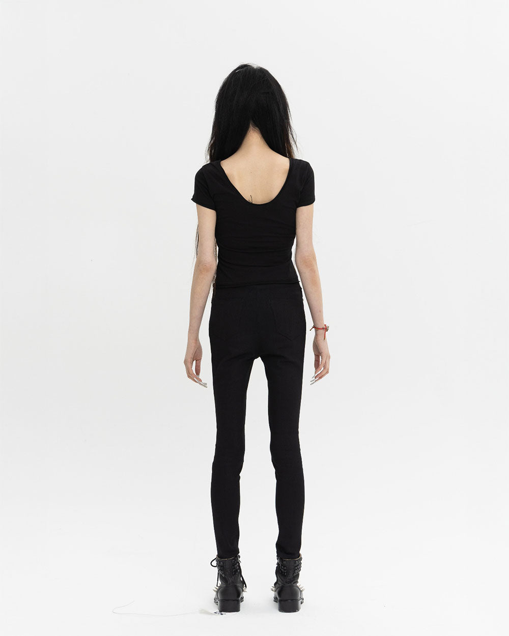 죽음의 스키니 팬츠