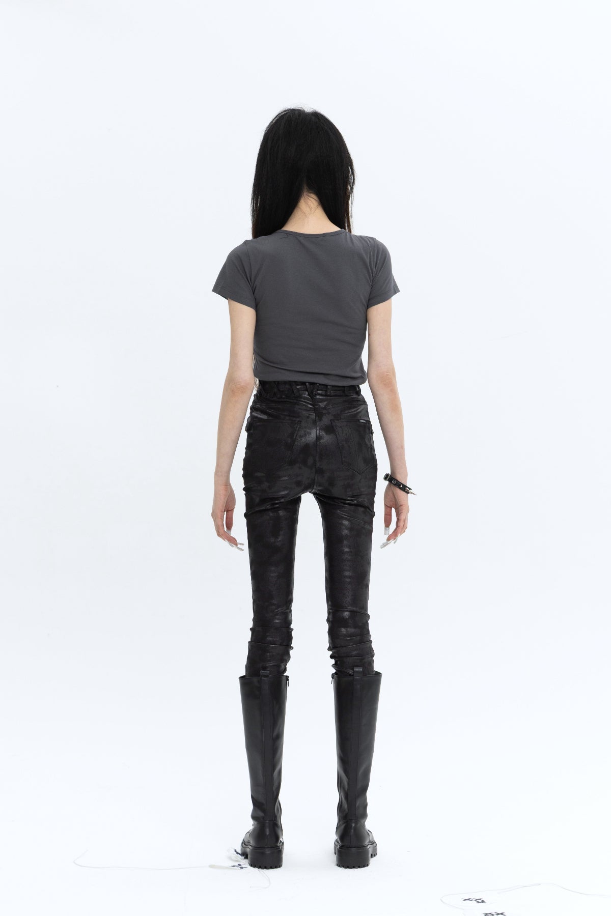 TRIANGLE POCKET SKINNY PANTS WOMEN 여성 삼각 포켓 스키니 팬츠