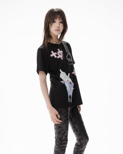 CHIC GOAT T-SHIRT