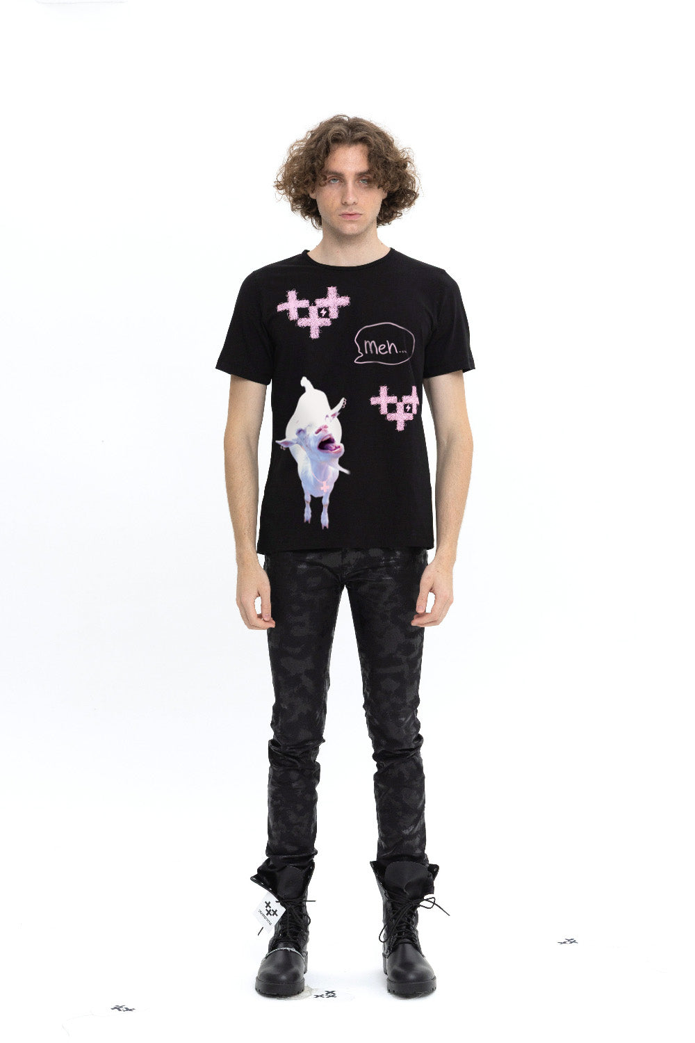 CHIC GOAT T-SHIRT 쉬크 고트 티셔츠