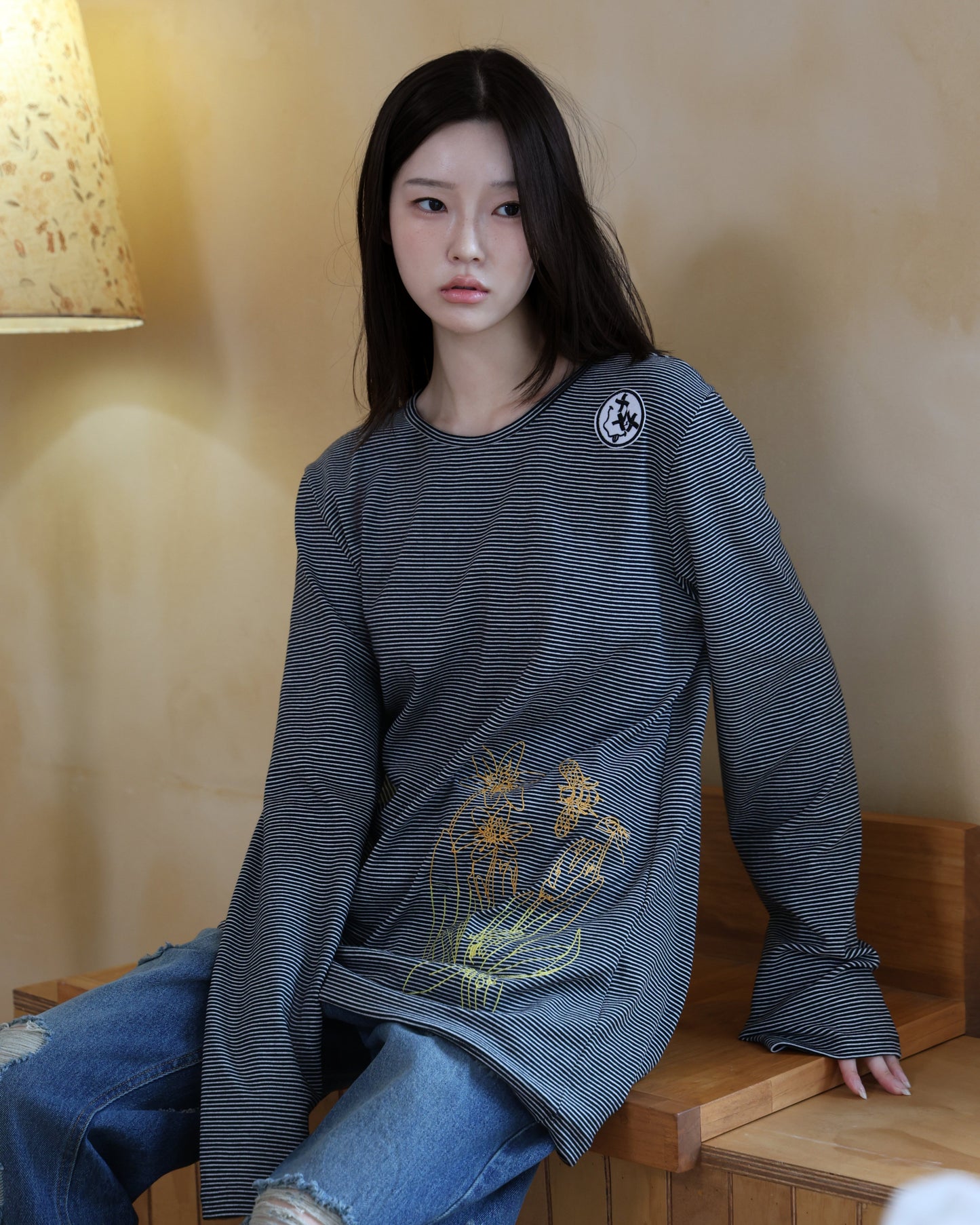 91730 EMBROIDERY LONG SLEEVE T-SHIRT 91730 자수 롱 슬리브 티셔츠
