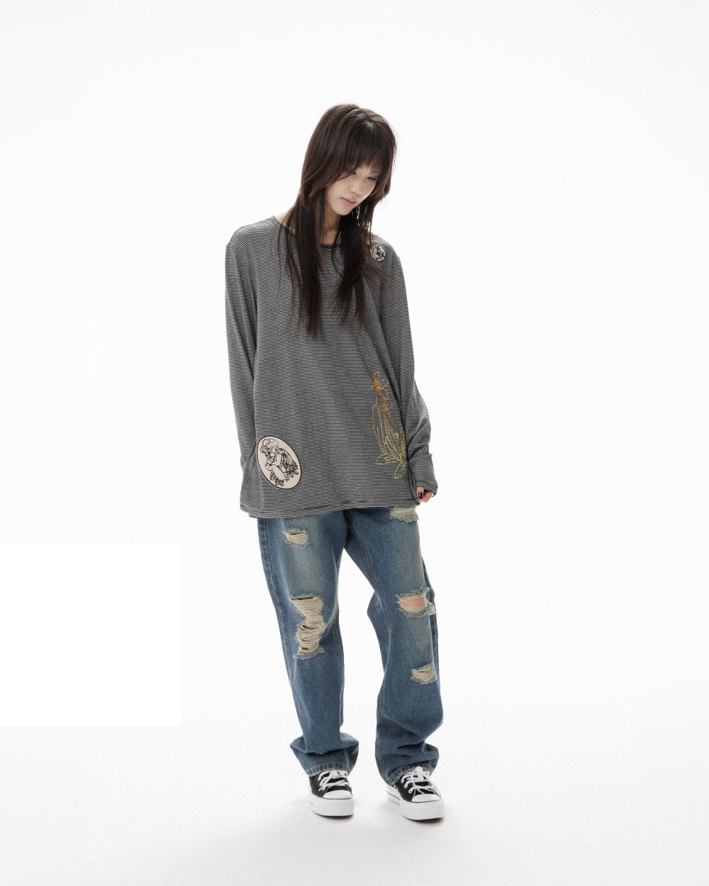 18 DAMAGE DENIM PANTS
