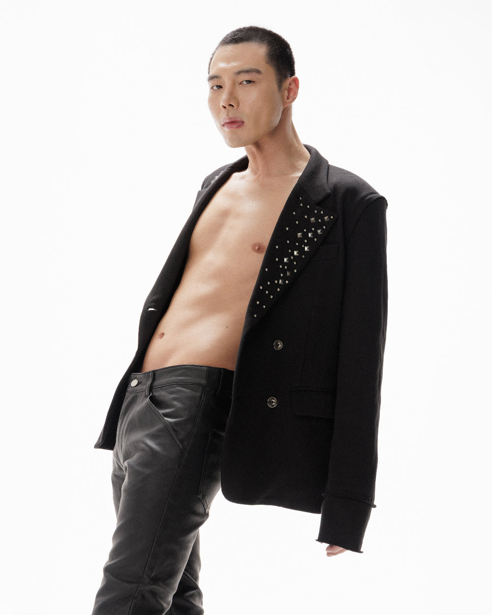 NONCLASSIC BLAZER