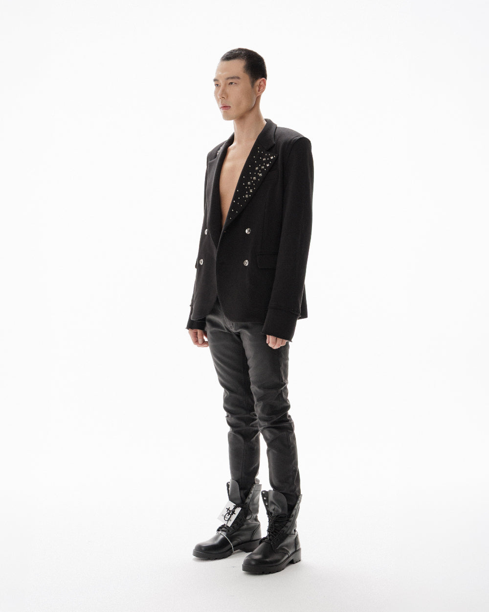 NONCLASSIC BLAZER