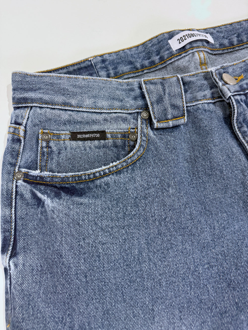 11 PATCHED DENIM PANTS 11 패치드 데님 팬츠
