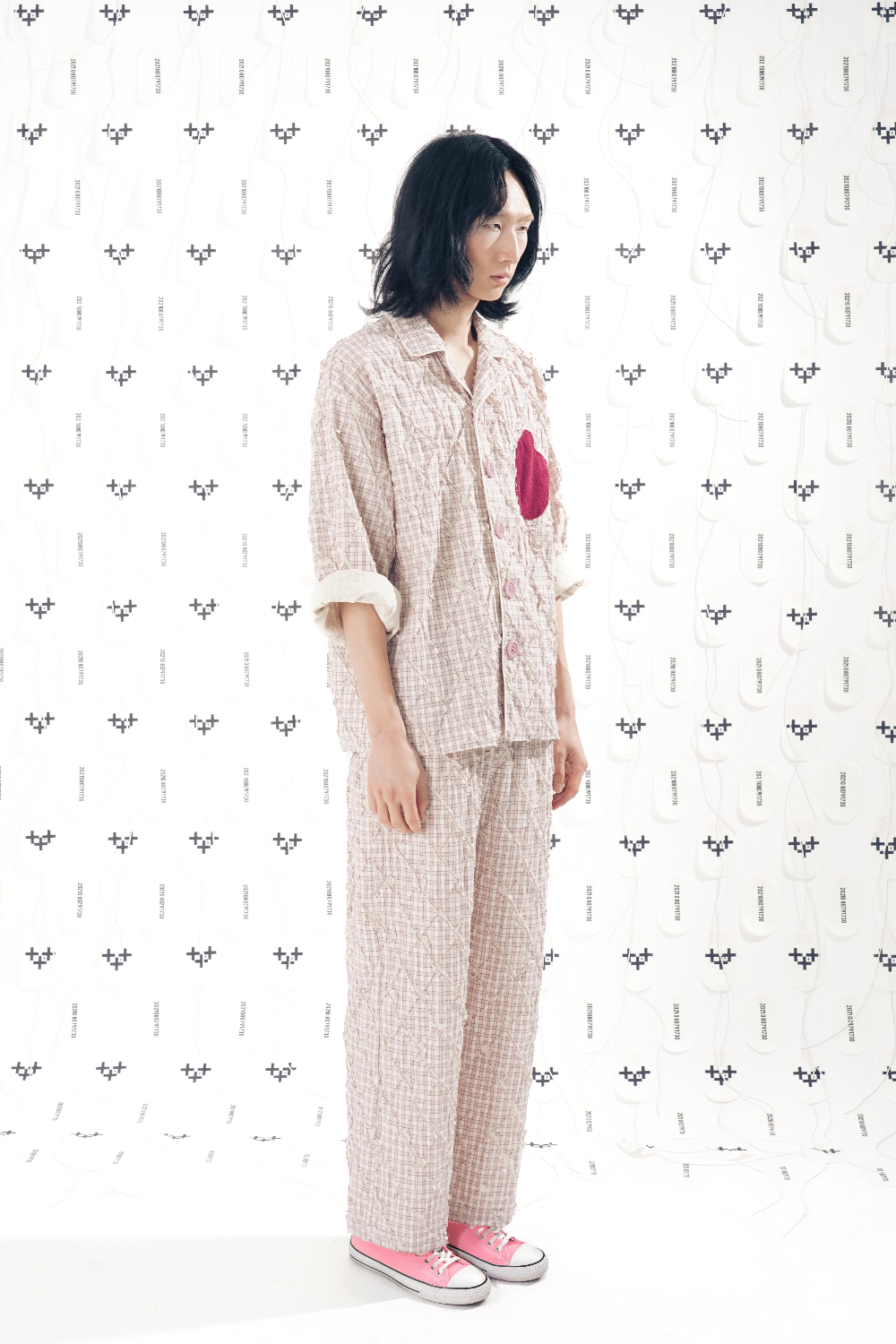 HEART SHAPED PAJAMA TOP 하트쉐잎드 파자마 탑