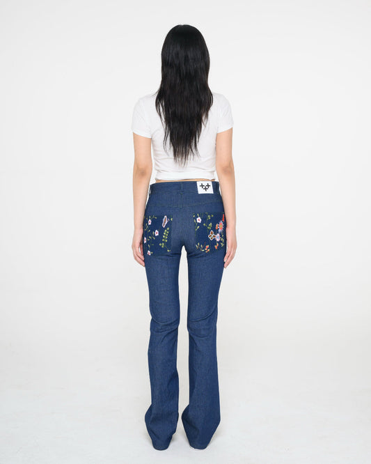 FLOWER BOOTSCUT PANTS  플라워 부츠컷 팬츠