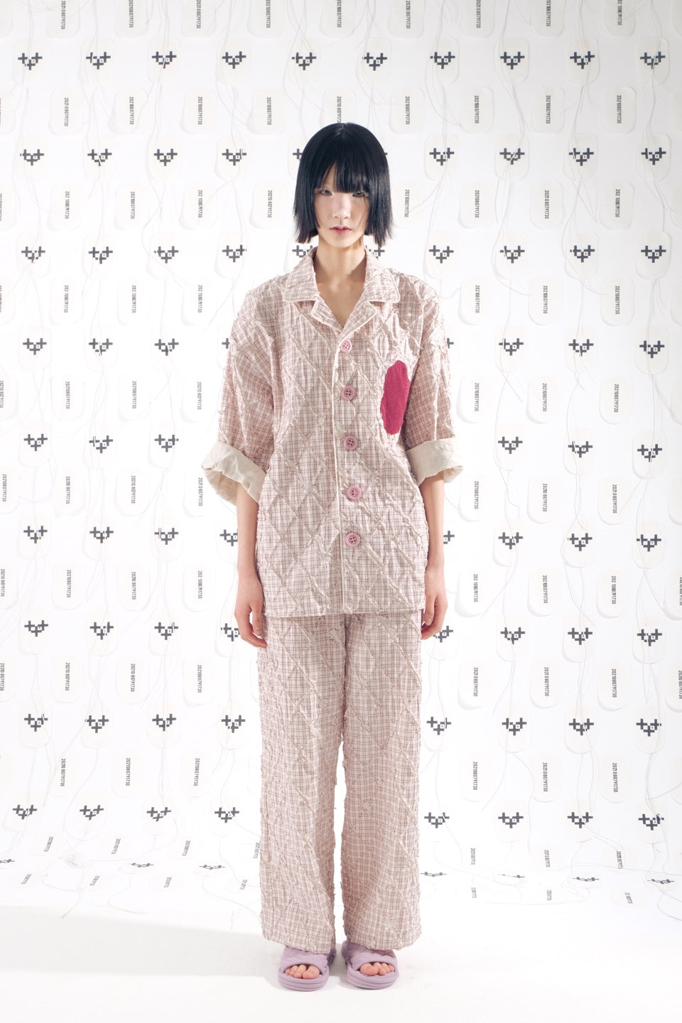 HEART SHAPED PAJAMA TOP 하트쉐잎드 파자마 탑