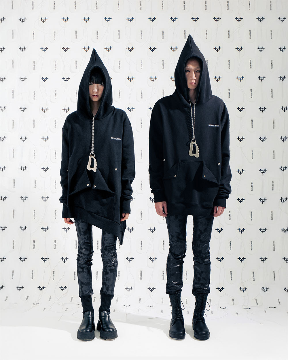 메쉬 하트 위자드 후디