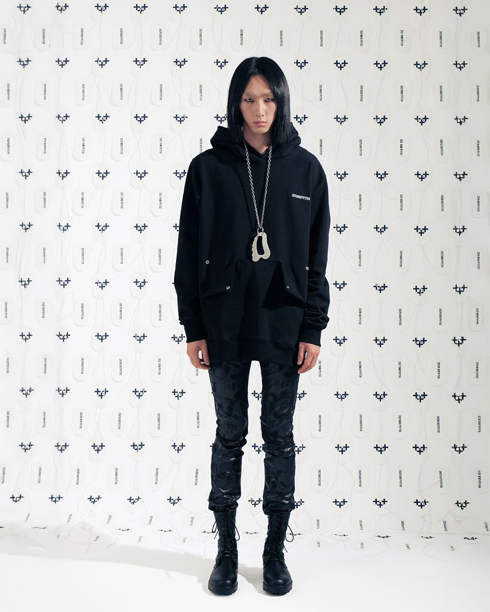 메쉬 하트 위자드 후디